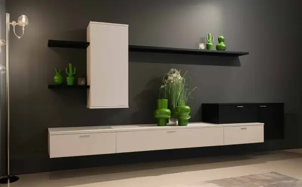 Interstar wand showroom